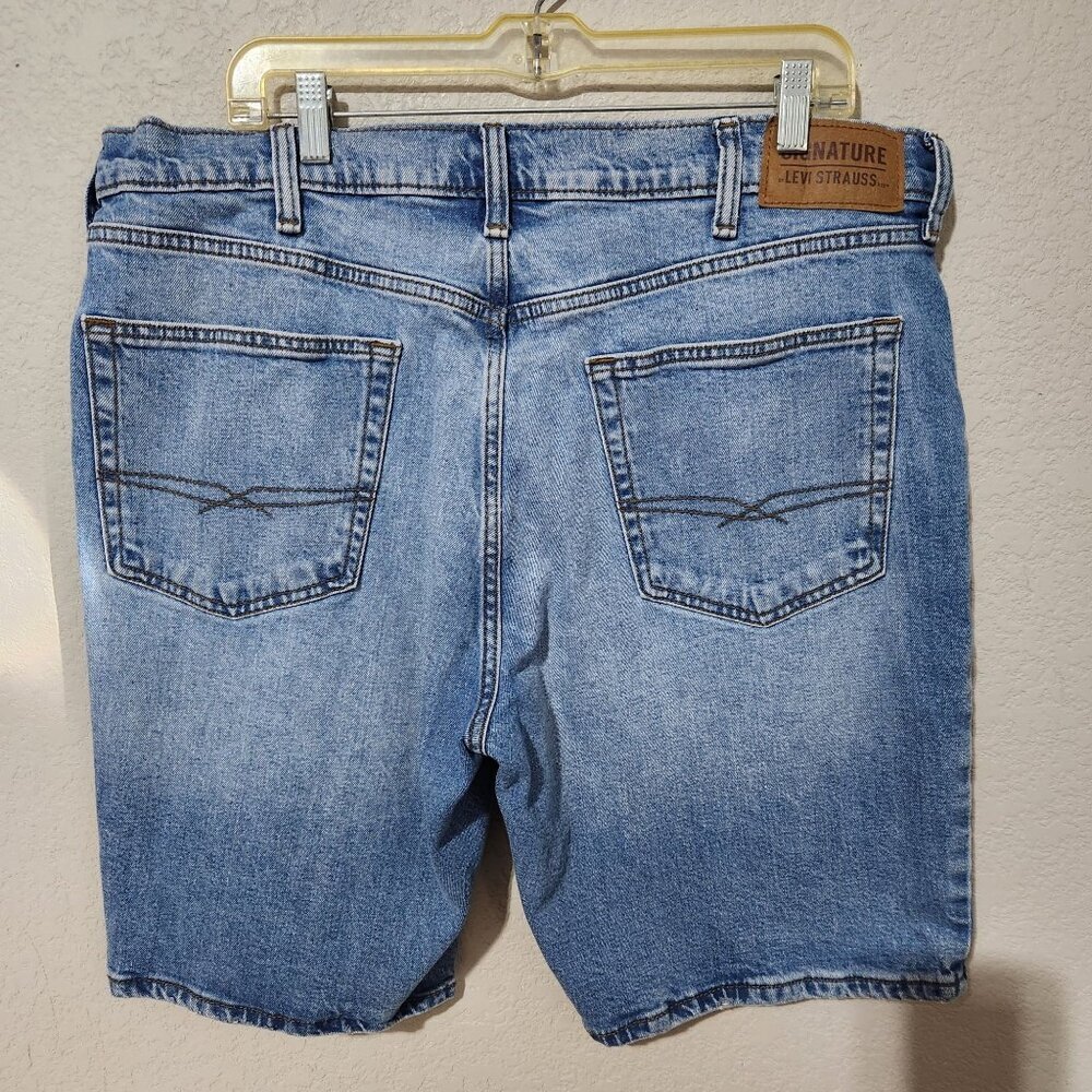 Signature By Levi Strauss Classic Denim Shorts W38 Light Wash Mens